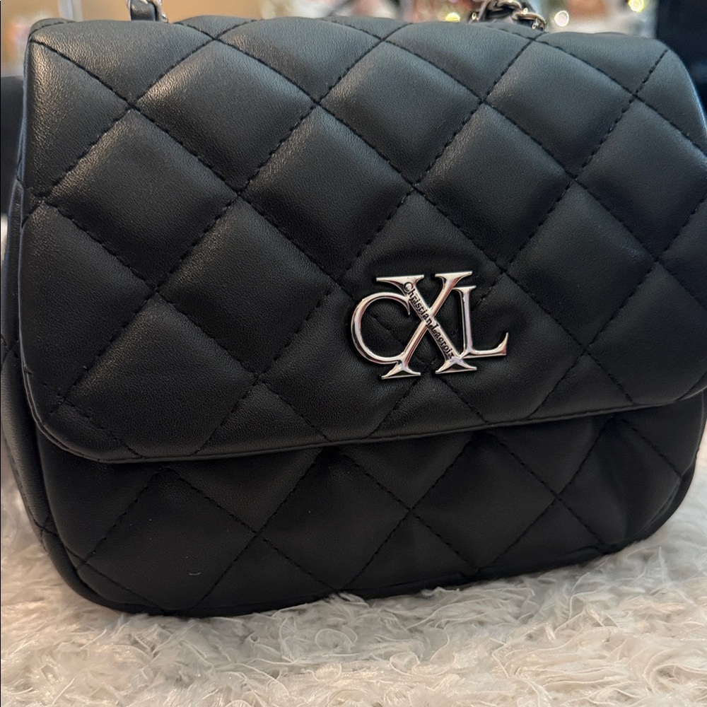 ⭐️$25⭐️CXL by Christian Lacroix Chic Black Quilted Women's Bag NWT